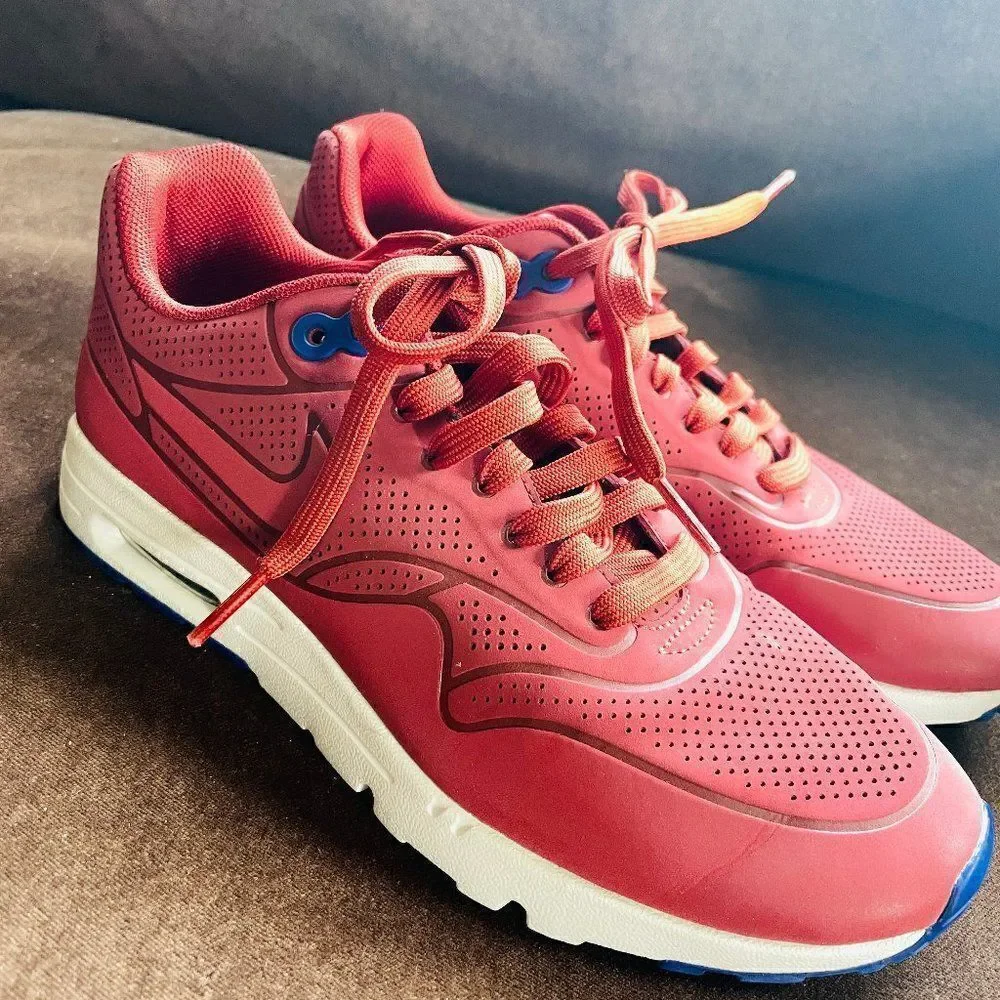 Nike wmns women